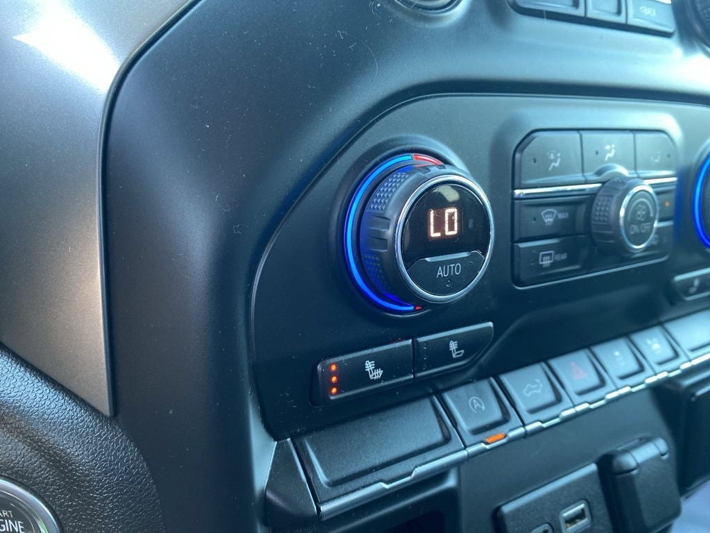 2020 Chevrolet Silverado 1500 4WD Crew Cab Short Bed LT