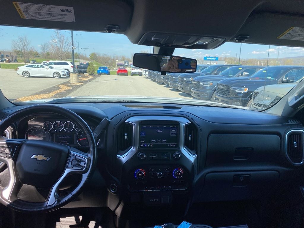 2020 Chevrolet Silverado 1500 4WD Crew Cab Short Bed LT