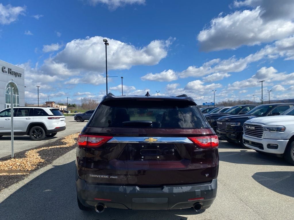 2020 Chevrolet Traverse AWD LT Cloth