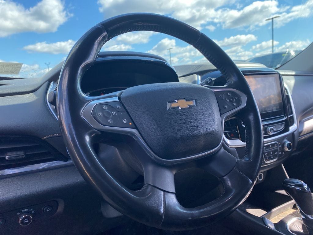 2020 Chevrolet Traverse AWD LT Cloth