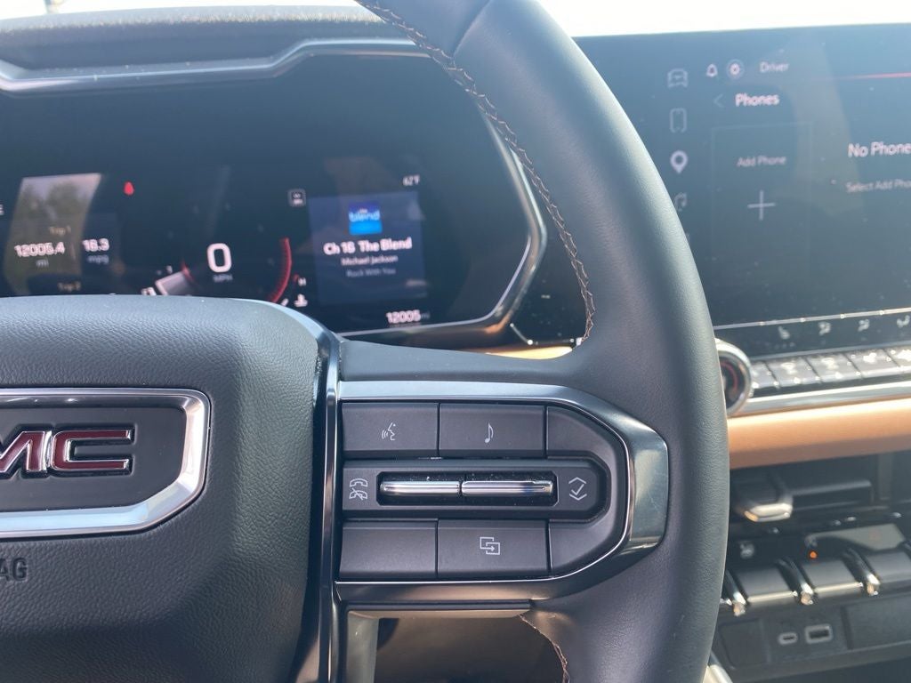 2024 GMC Canyon AT4