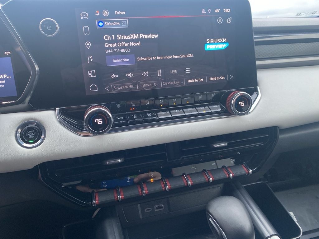 2023 GMC Canyon 4WD Crew Cab Short Box AT4X