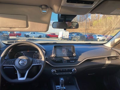 2022 Nissan Altima SV FWD