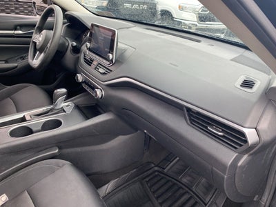 2022 Nissan Altima SV FWD