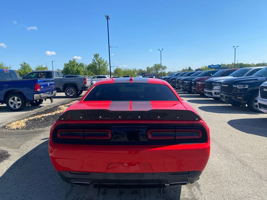 2016 Dodge Challenger SXT