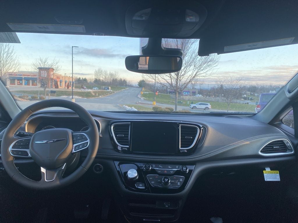 2026 Chrysler Pacifica PACIFICA SELECT