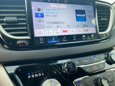 2026 Chrysler Voyager VOYAGER LX