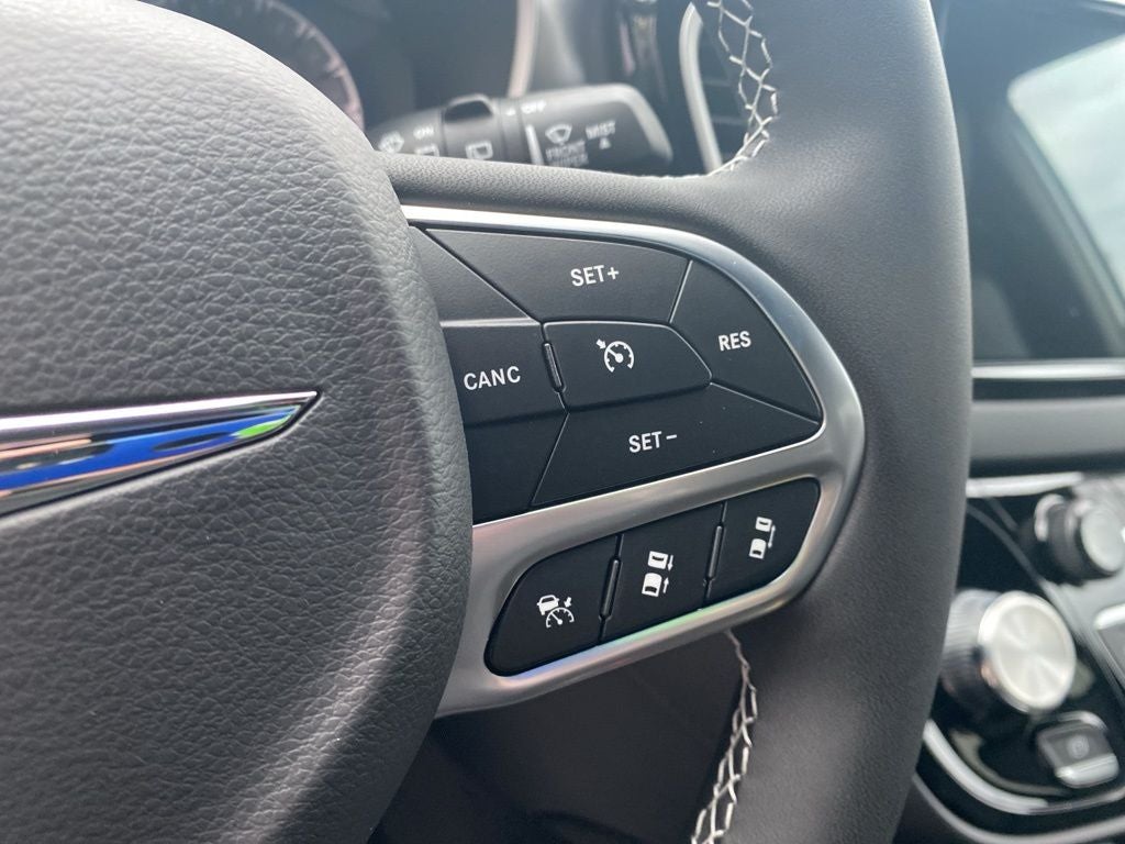 2026 Chrysler Voyager VOYAGER LX