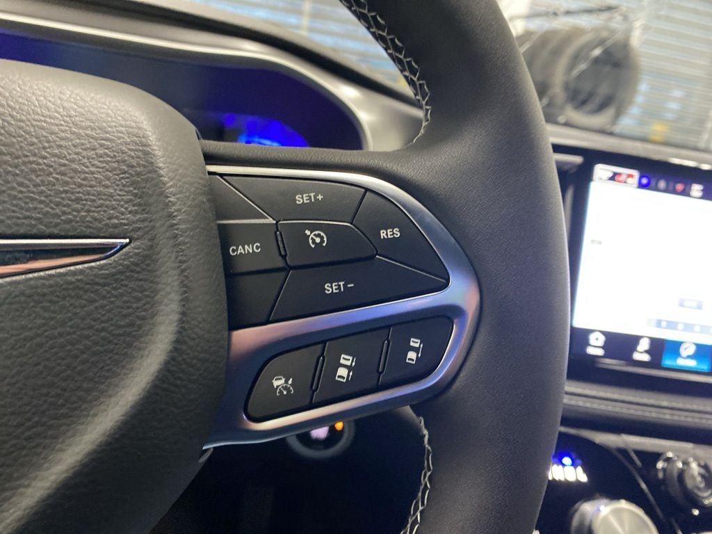 2026 Chrysler Pacifica PACIFICA SELECT AWD