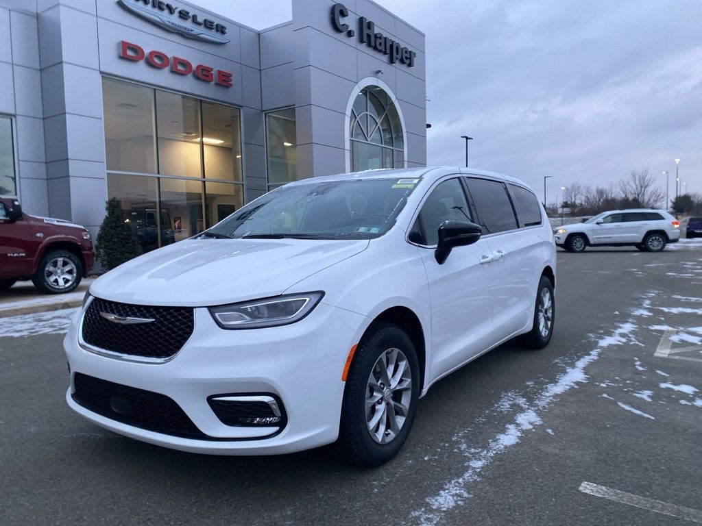 2026 Chrysler Pacifica PACIFICA SELECT AWD