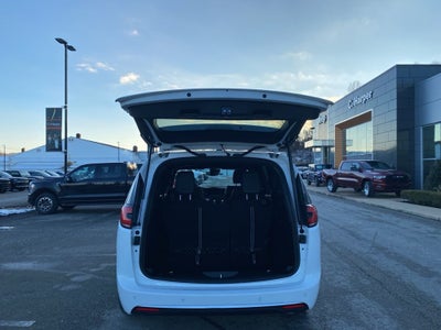2026 Chrysler Pacifica PACIFICA SELECT AWD