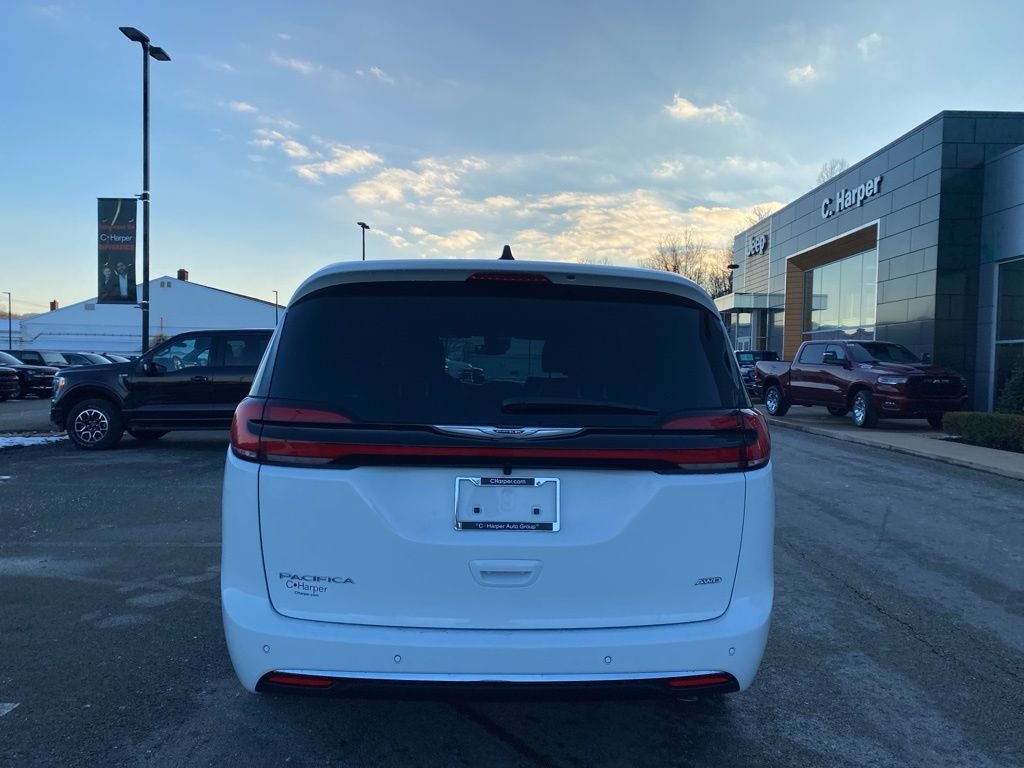 2026 Chrysler Pacifica PACIFICA SELECT AWD