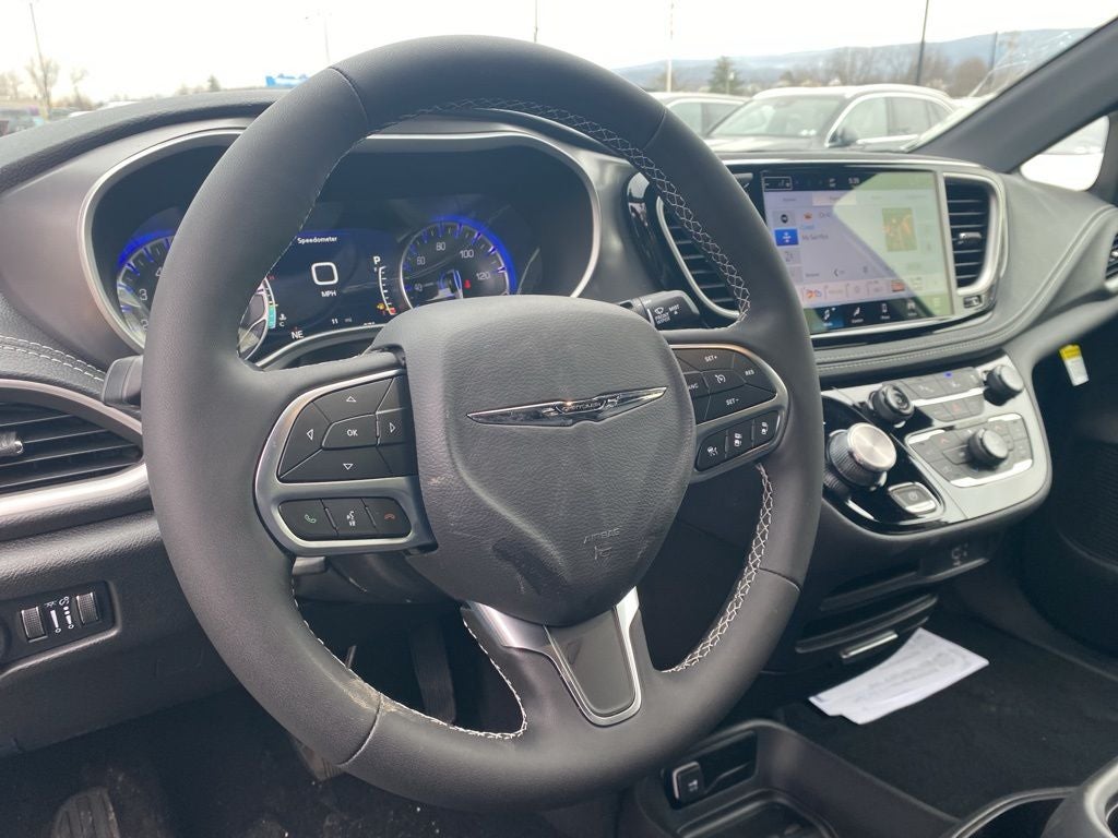 2026 Chrysler Pacifica PACIFICA SELECT AWD