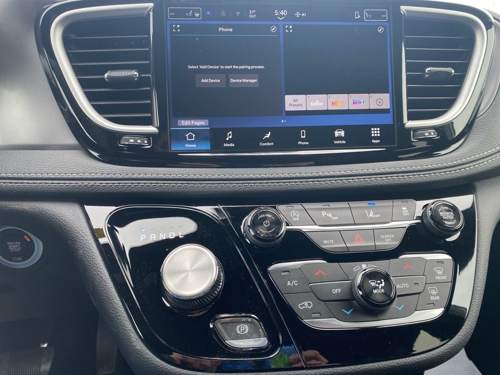 2026 Chrysler Pacifica PACIFICA SELECT AWD