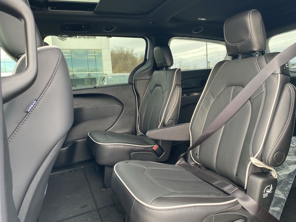 2026 Chrysler Pacifica PACIFICA LIMITED AWD