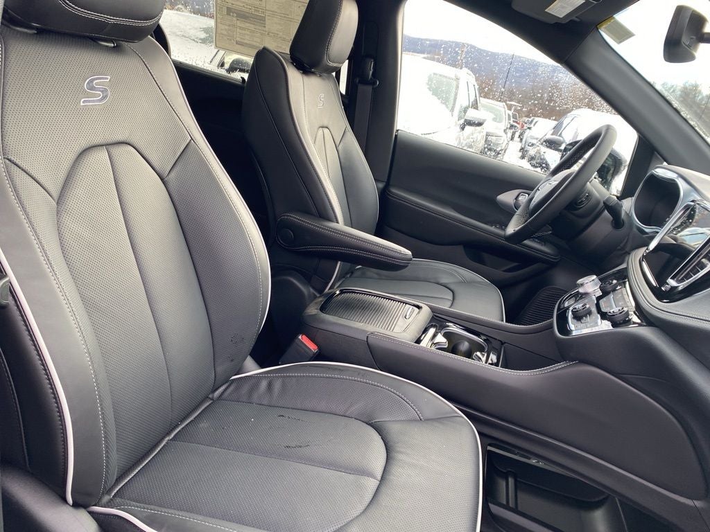 2026 Chrysler Pacifica PACIFICA LIMITED AWD