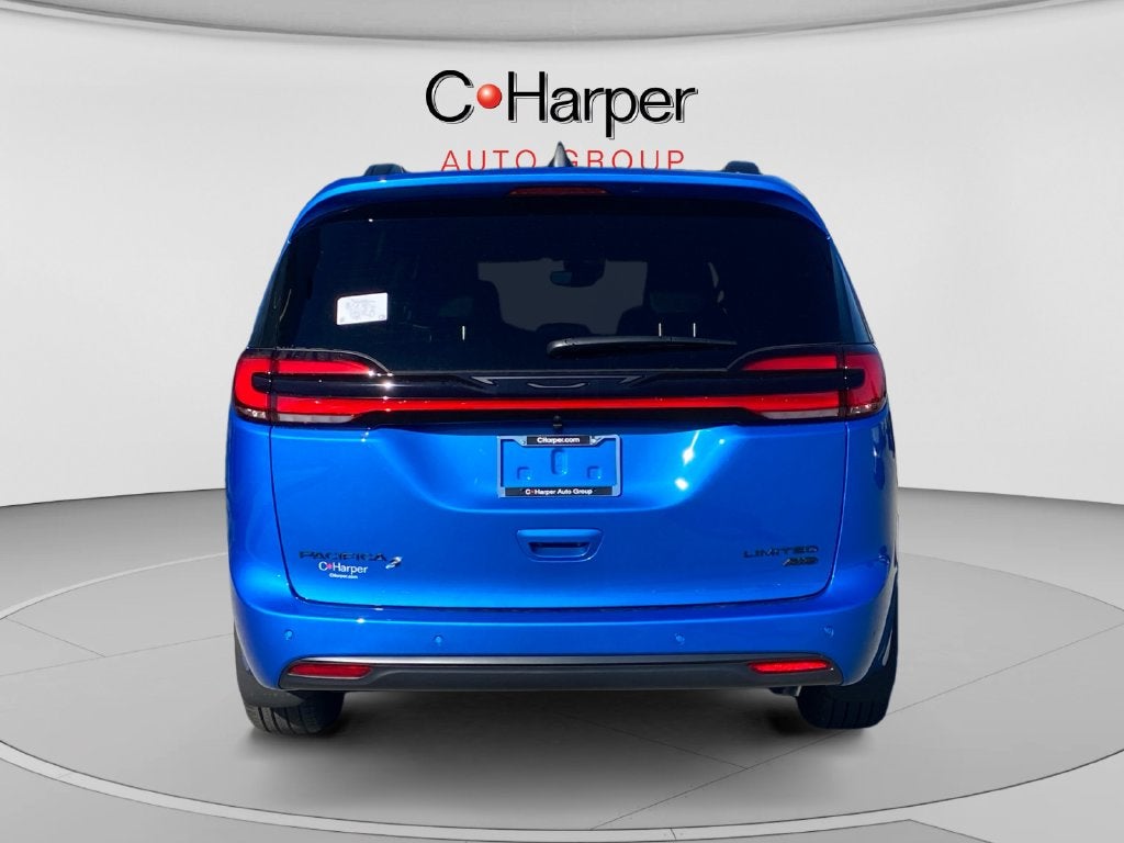 2027 Chrysler Pacifica Limited