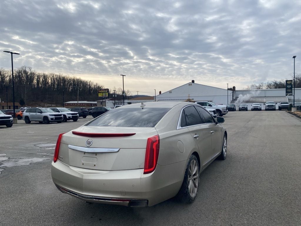 Used 2013 Cadillac XTS Luxury Collection with VIN 2G61P5S33D9146847 for sale in Connellsville, PA