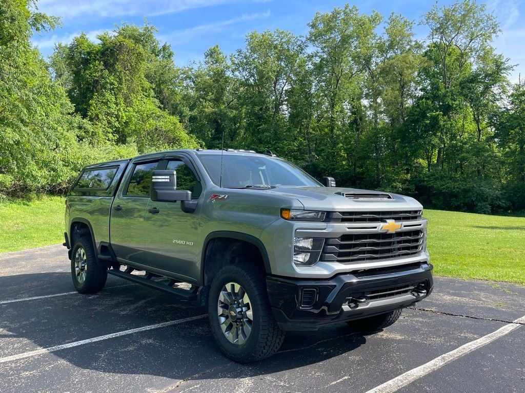 2024 Chevrolet Silverado HD Custom 4WD Crew Cab Standard Box's photo