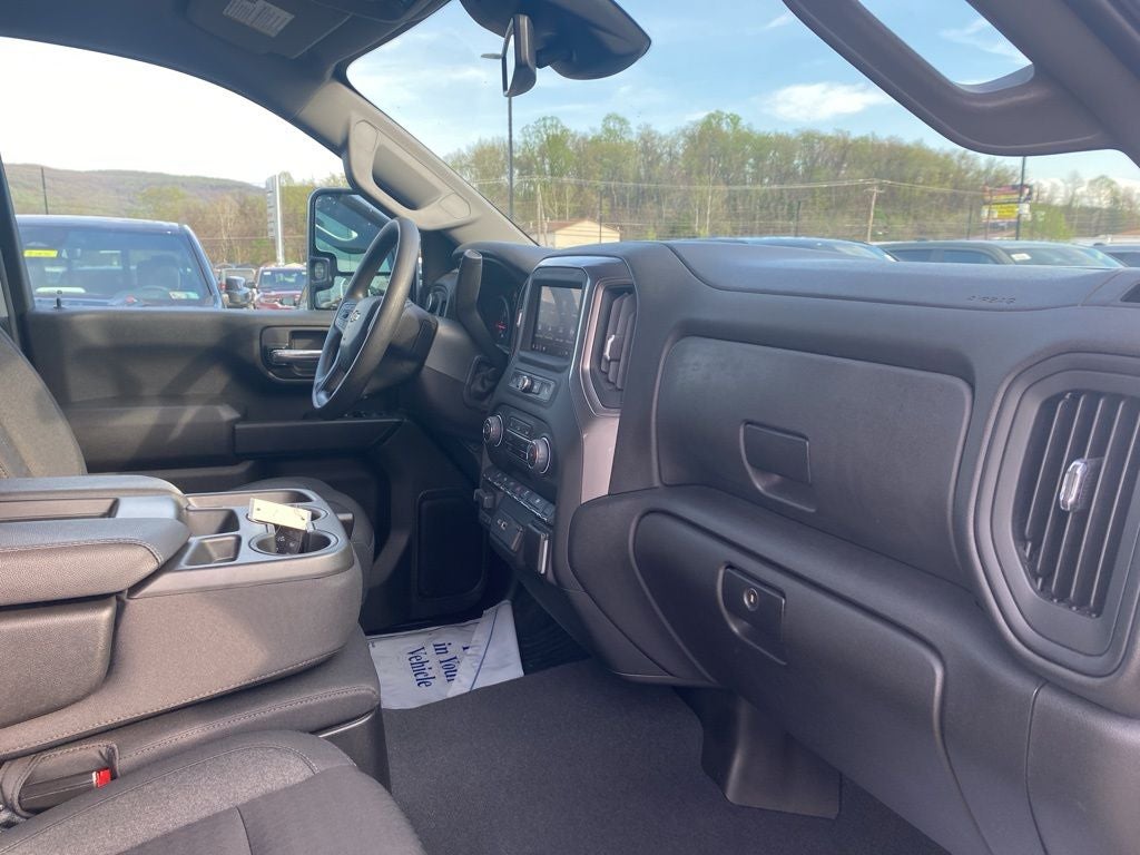 2024 Chevrolet Silverado 2500HD Custom