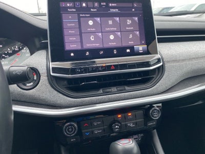 2022 Jeep Compass Latitude Lux 4x4