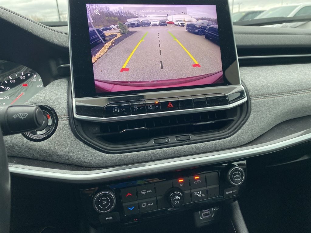 2022 Jeep Compass Latitude Lux 4x4