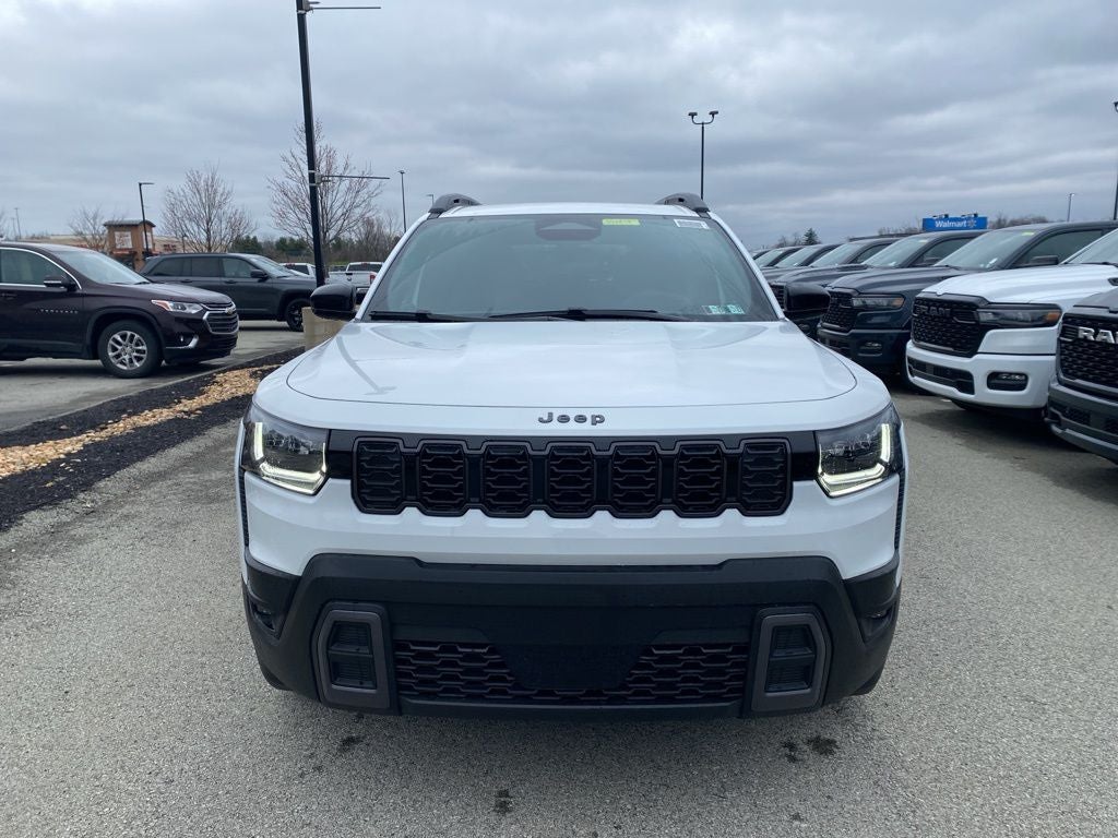 2026 Jeep Cherokee CHEROKEE LAREDO 4X4