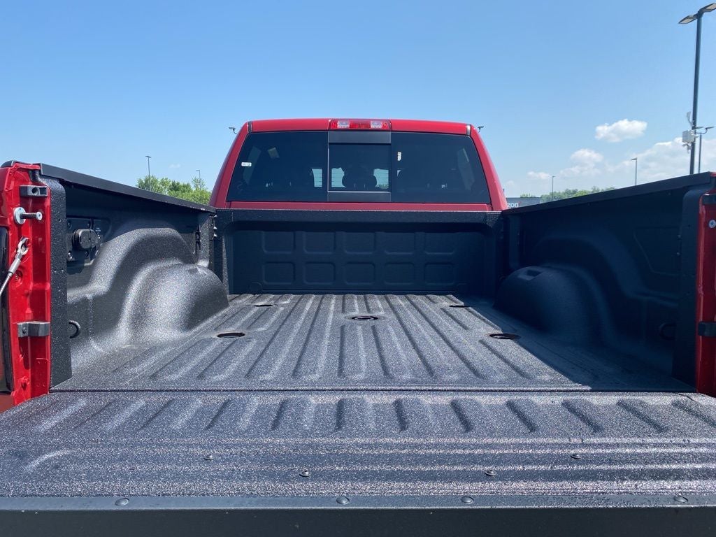 2025 RAM 2500 RAM 2500 TRADESMAN CREW CAB 4X4 6'4' BOX