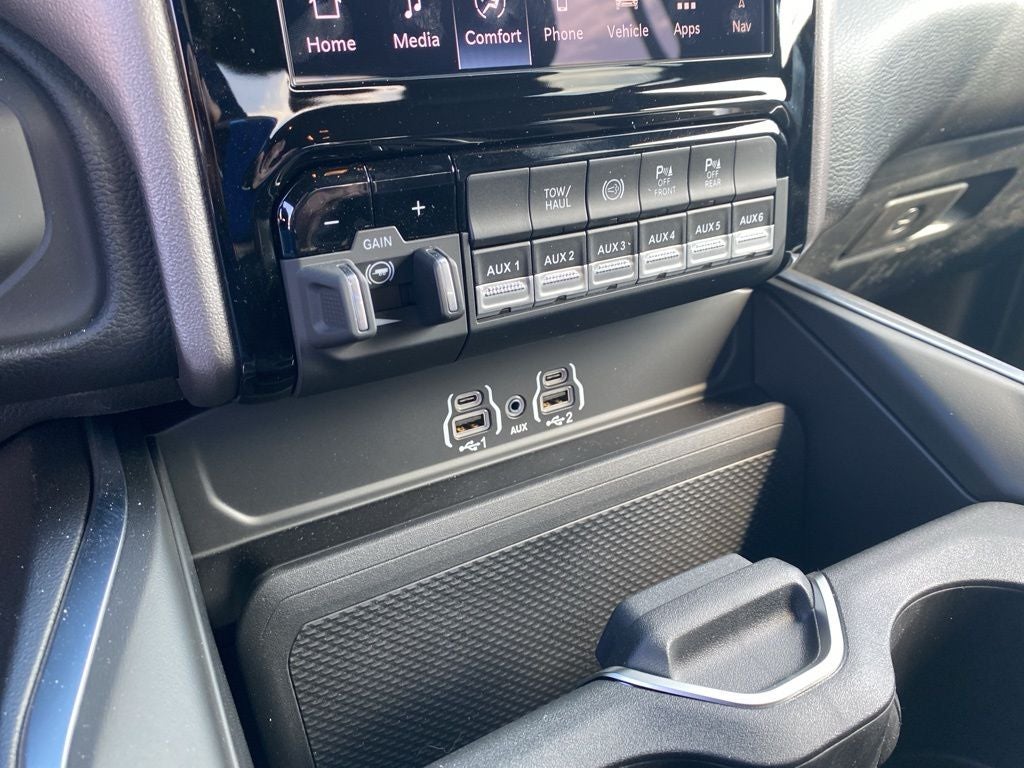 2026 RAM 2500 RAM 2500 BIG HORN CREW CAB 4X4 6'4' BOX