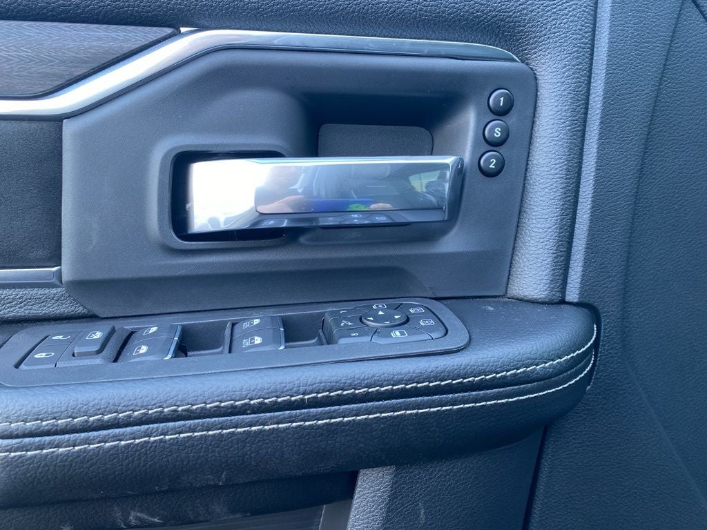 2026 RAM 2500 RAM 2500 LARAMIE CREW CAB 4X4 6'4' BOX