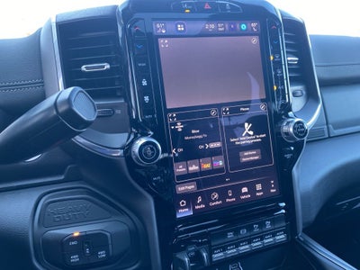 2026 RAM 2500 RAM 2500 LARAMIE CREW CAB 4X4 6'4' BOX