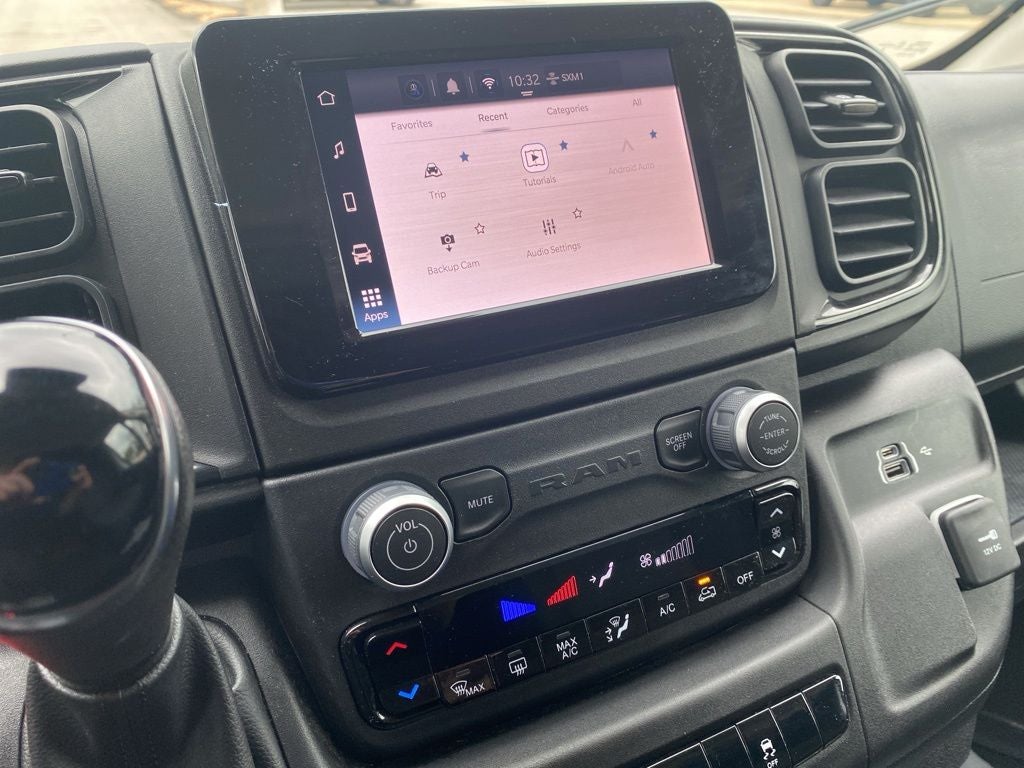 2025 RAM ProMaster 2500 Base