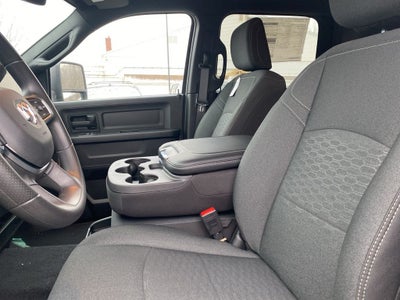 2026 RAM 2500 RAM 2500 TRADESMAN CREW CAB 4X4 6'4' BOX