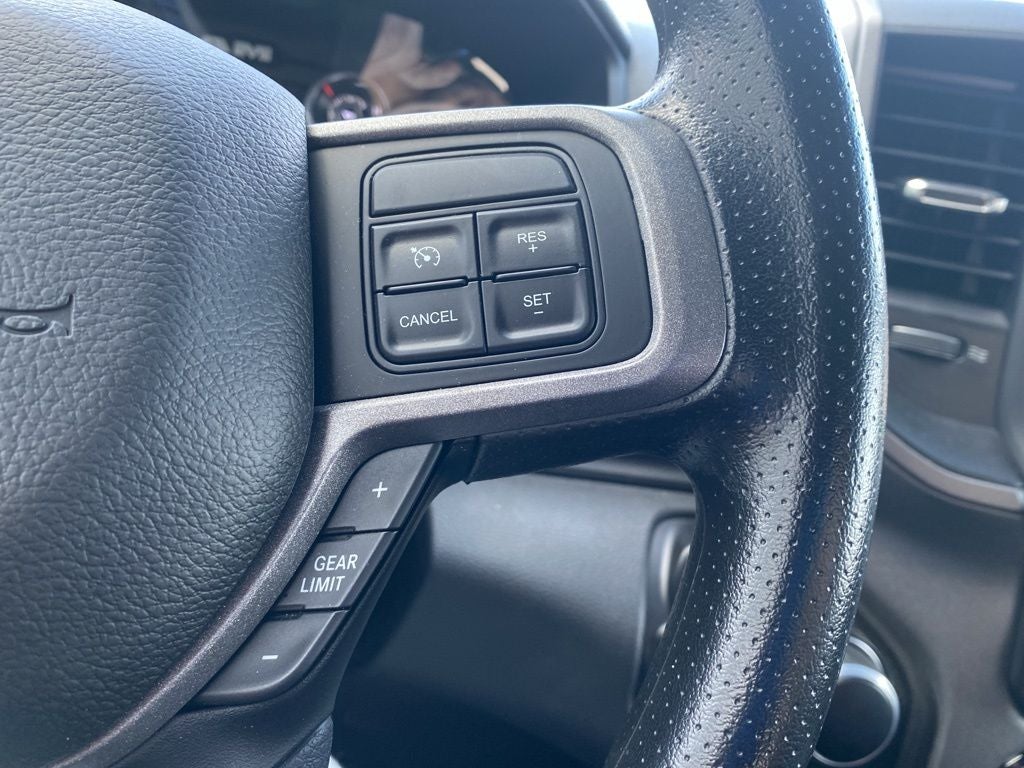 2021 RAM 2500 Tradesman Crew Cab 4x4 6'4' Box