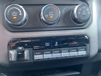 2021 RAM 2500 Tradesman Crew Cab 4x4 6'4' Box