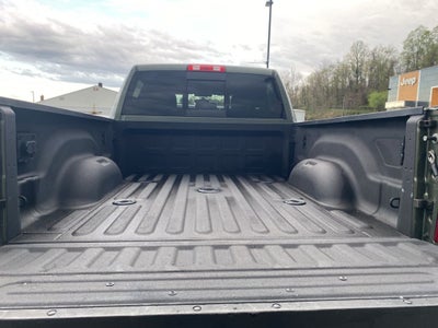 2020 RAM 2500 Tradesman Crew Cab 4x4 6'4' Box