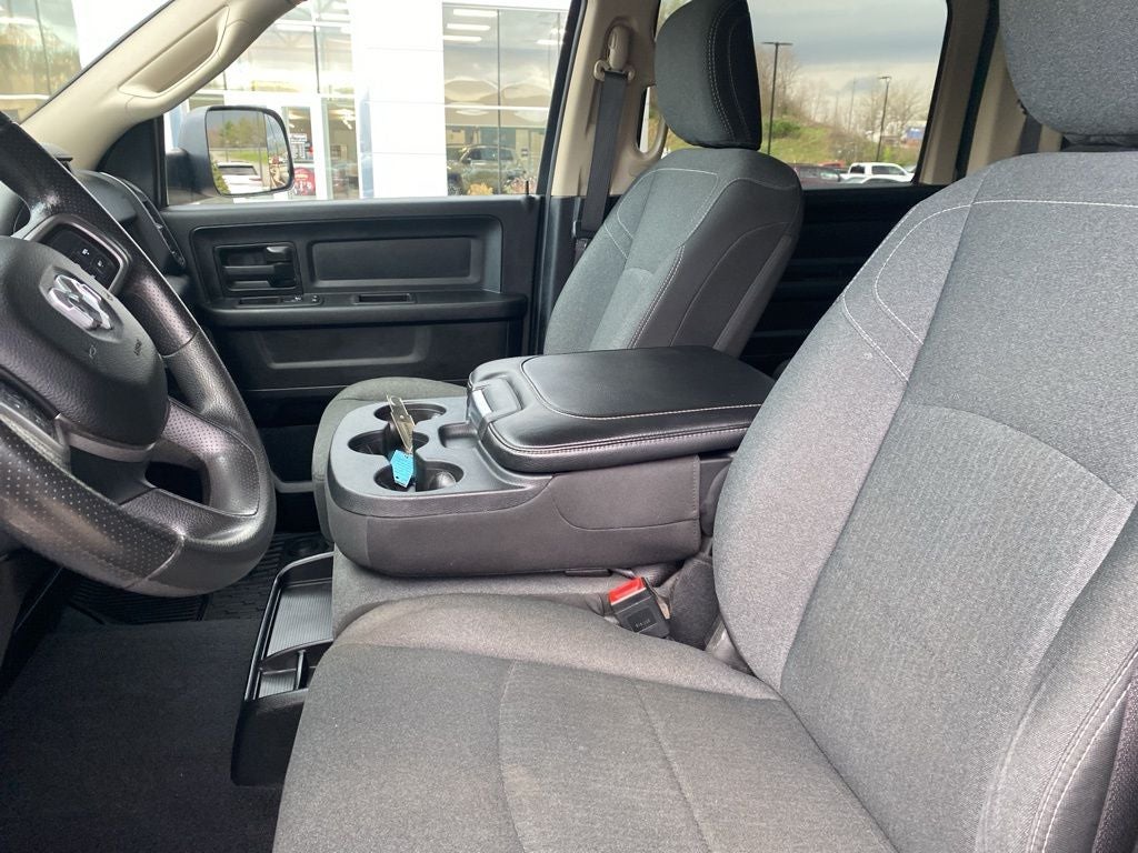 2020 RAM 2500 Tradesman Crew Cab 4x4 6'4' Box