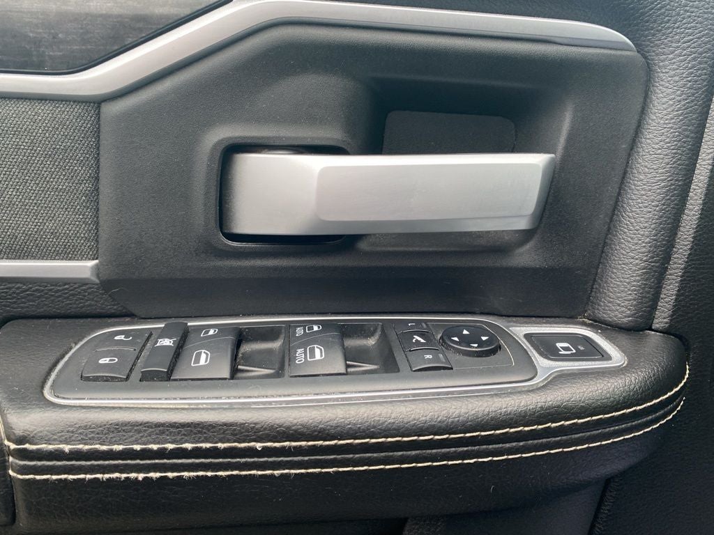 2020 RAM 2500 Big Horn Crew Cab 4X4 6'4' Box