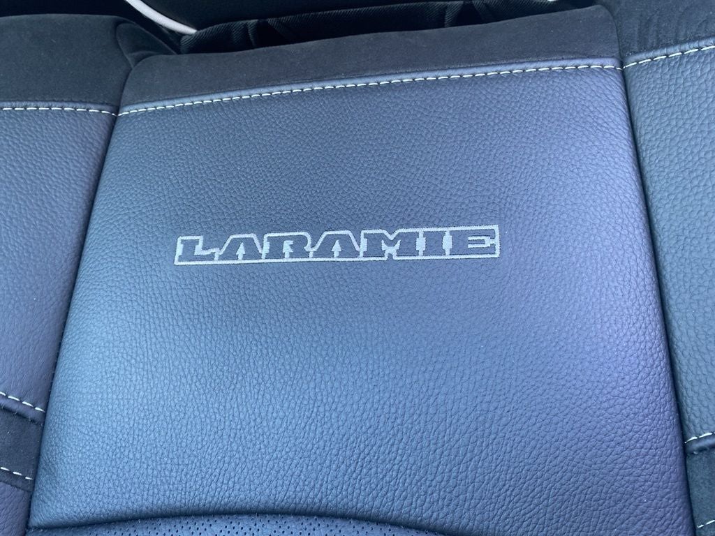 2026 RAM 2500 RAM 2500 LARAMIE CREW CAB 4X4 6'4' BOX