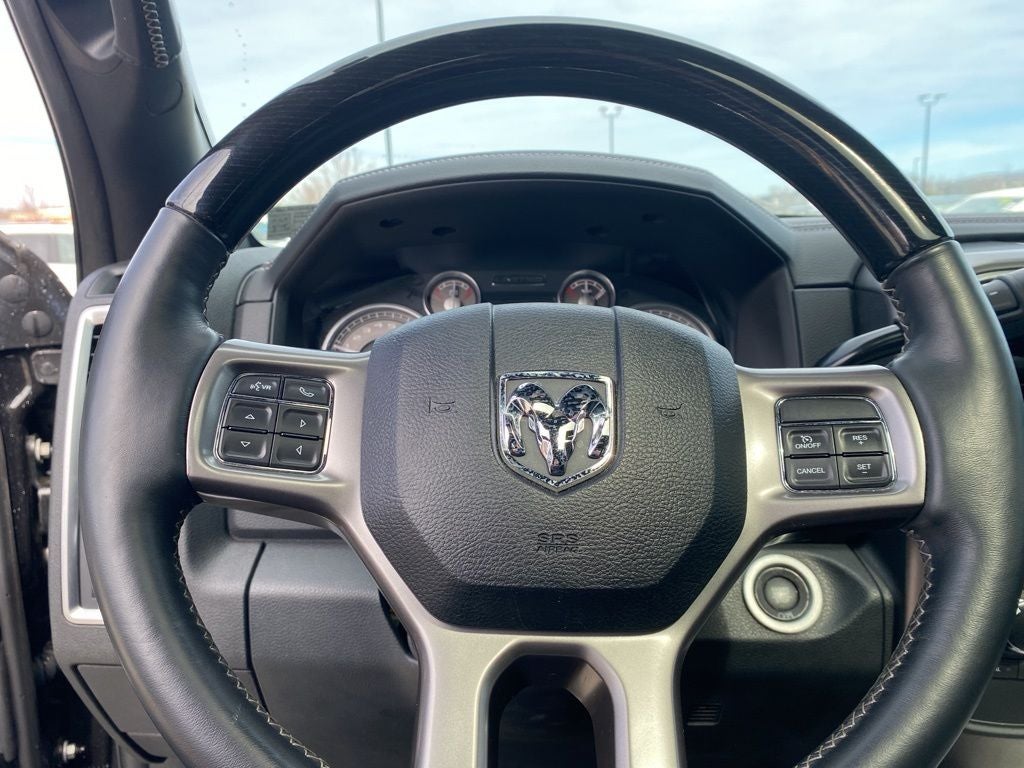 2017 RAM 2500 Limited Crew Cab 4x4 6'4' Box