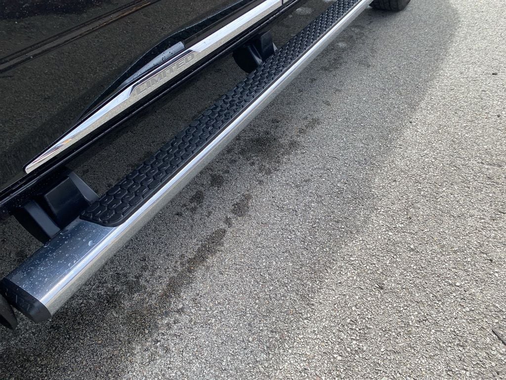 2017 RAM 2500 Limited Crew Cab 4x4 6'4' Box