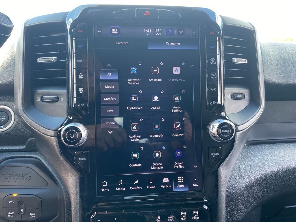 2026 RAM 2500 RAM 2500 TRADESMAN CREW CAB 4X4 8' BOX