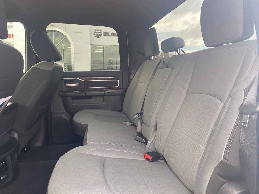 2024 RAM 2500 Big Horn Crew Cab 4x4 8' Box