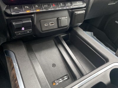 2021 GMC Sierra 1500 4WD Crew Cab Short Box Denali