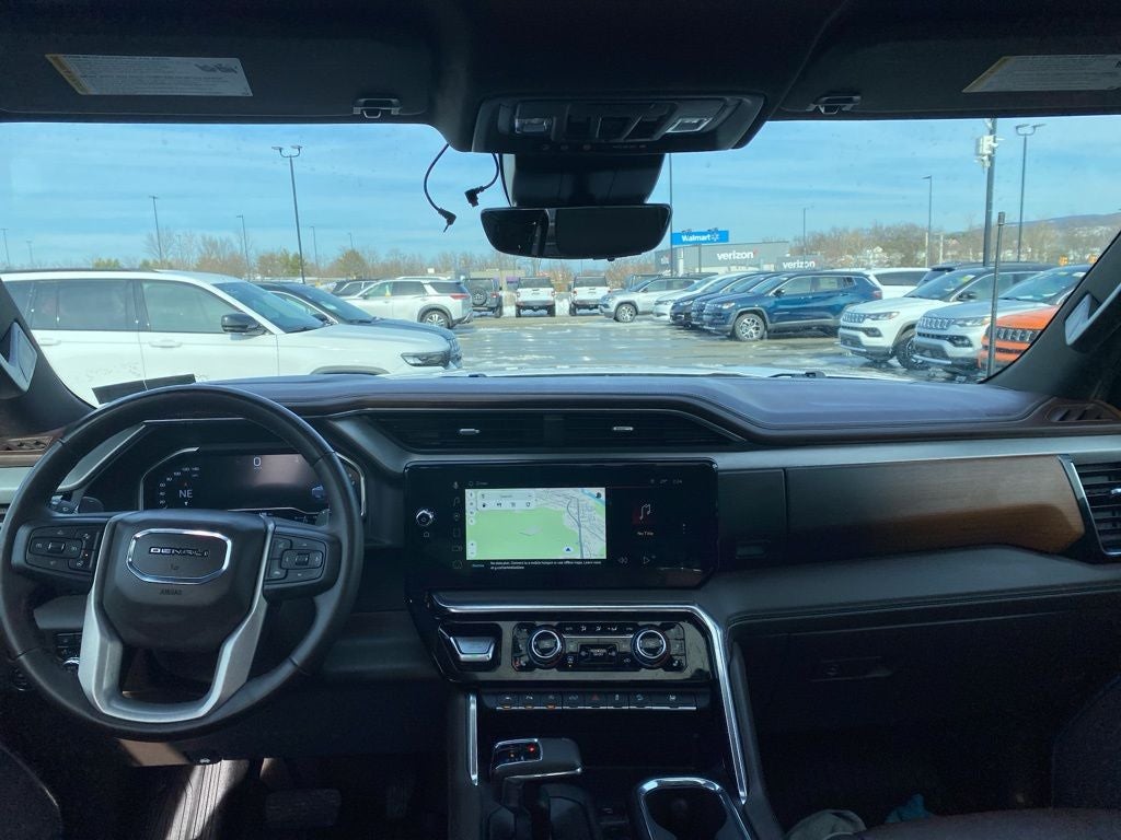 2023 GMC Sierra 1500 4WD Crew Cab Short Box Denali