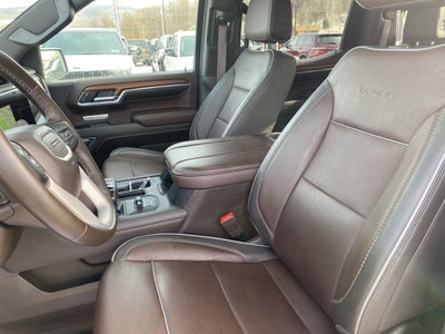 2023 GMC Sierra 1500 4WD Crew Cab Short Box Denali