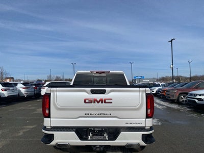 2023 GMC Sierra 1500 4WD Crew Cab Short Box Denali