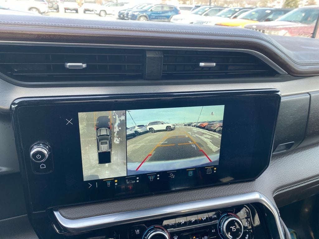 2023 GMC Sierra 1500 4WD Crew Cab Short Box Denali