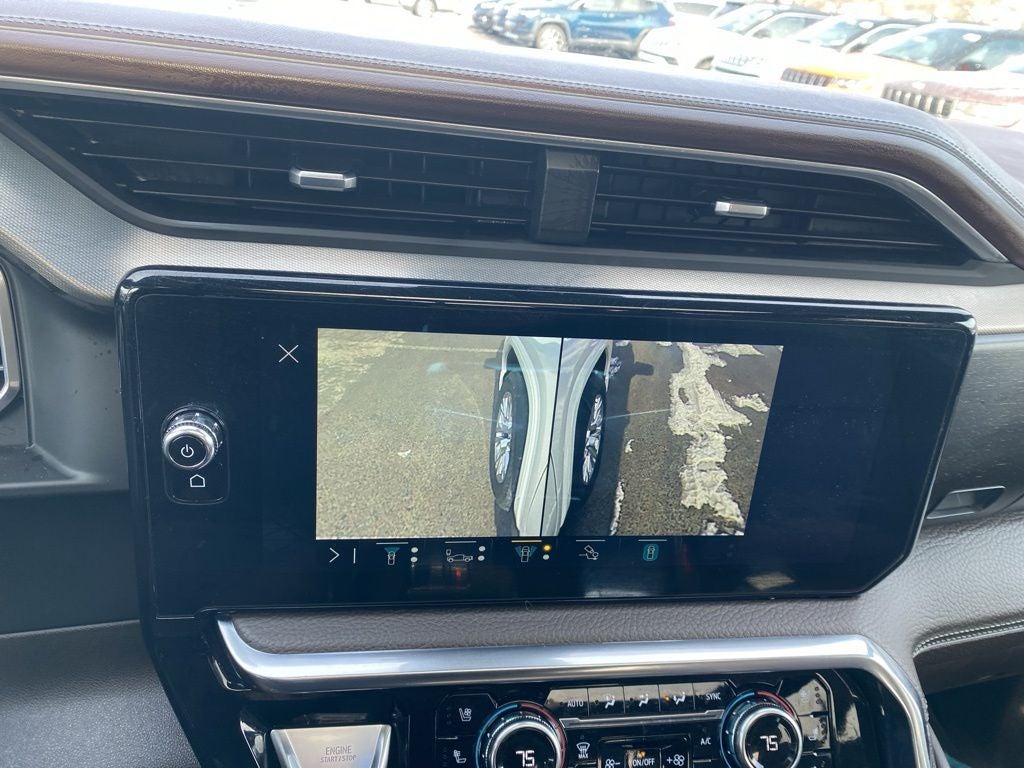 2023 GMC Sierra 1500 4WD Crew Cab Short Box Denali