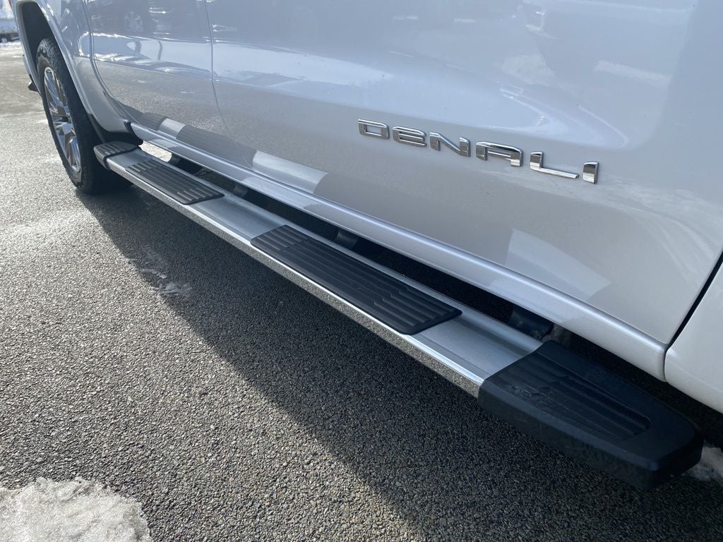 2023 GMC Sierra 1500 4WD Crew Cab Short Box Denali